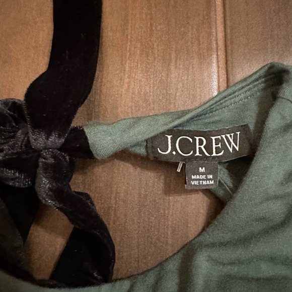 NWT J. Crew Green Pine Solid Open Back Velvet Bow FormKnit Long Sleeve Top Med - Picture 8 of 16